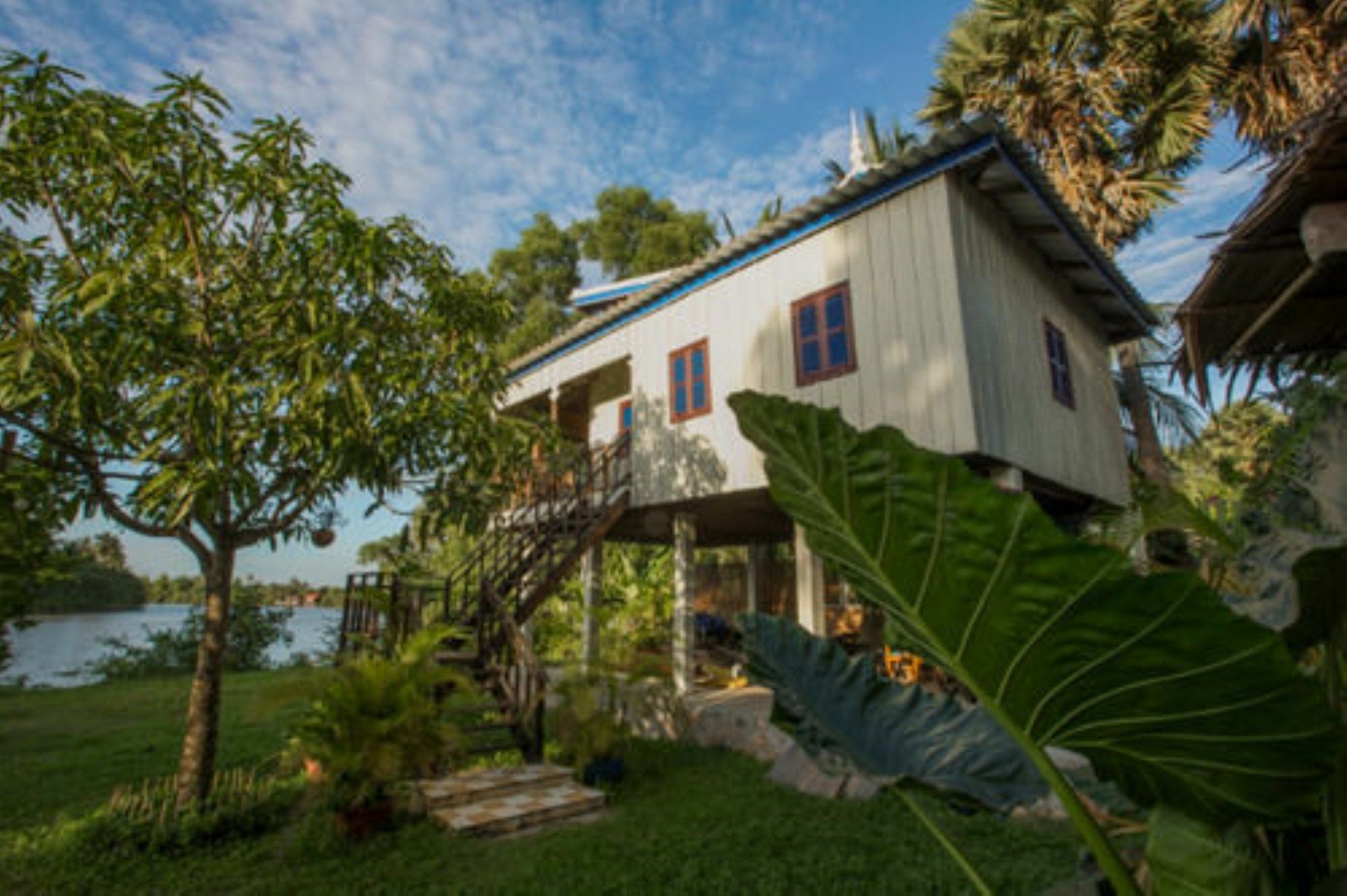 Champa Lodge Kampot Bagian luar foto